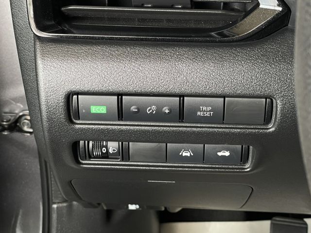 尊爵智駕版/ACC跟車/車偏警示/盲點/360環景/分區恆溫空調/CarPlay  第16張相片