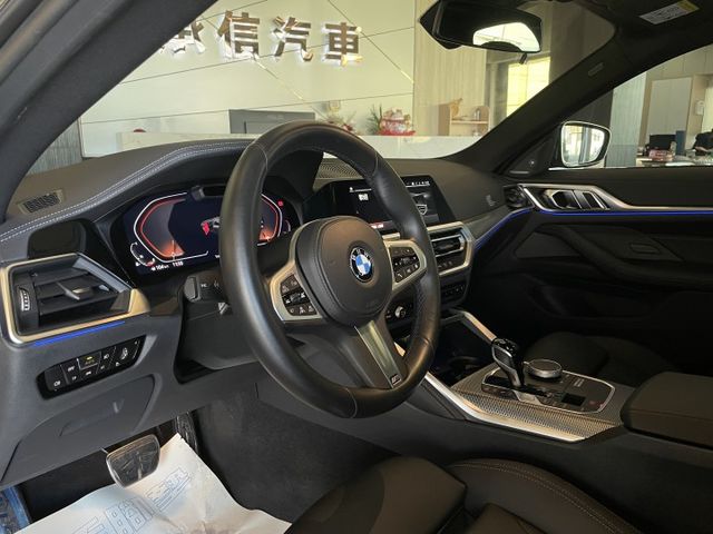 430i M Sport/5AU/環景/盲點/自動停車/HUD抬顯/電尾門/雙前電動跑車椅/換檔撥片/天窗/摸門  第11張相片