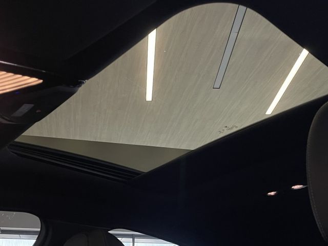 430i M Sport/5AU/環景/盲點/自動停車/HUD抬顯/電尾門/雙前電動跑車椅/換檔撥片/天窗/摸門  第18張相片