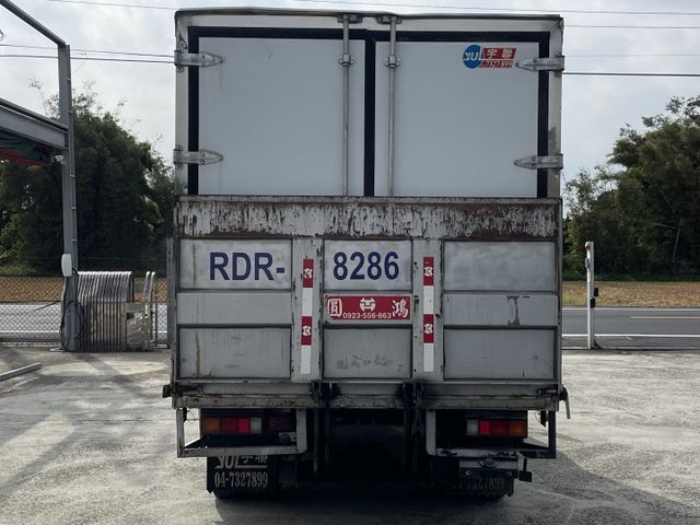 5噸 11呎半/ABS/盲點偵測/倒車顯影 視野輔助/昇降尾門/市場稀有冷凍箱最低-25度/可換車斗  第5張相片