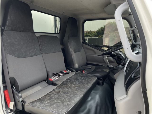 5噸 11呎半/ABS/盲點偵測/倒車顯影 視野輔助/昇降尾門/市場稀有冷凍箱最低-25度/可換車斗  第7張相片