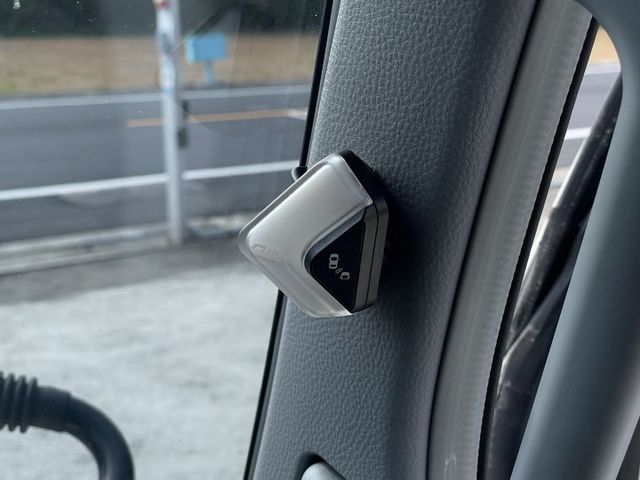 5噸 11呎半/ABS/盲點偵測/倒車顯影 視野輔助/昇降尾門/市場稀有冷凍箱最低-25度/可換車斗  第11張相片