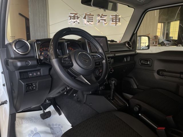 1.5GLX/市場稀有白色/定速/車偏警示/陡坡緩降/自動急煞/後視鏡除霧/安卓機  第11張相片