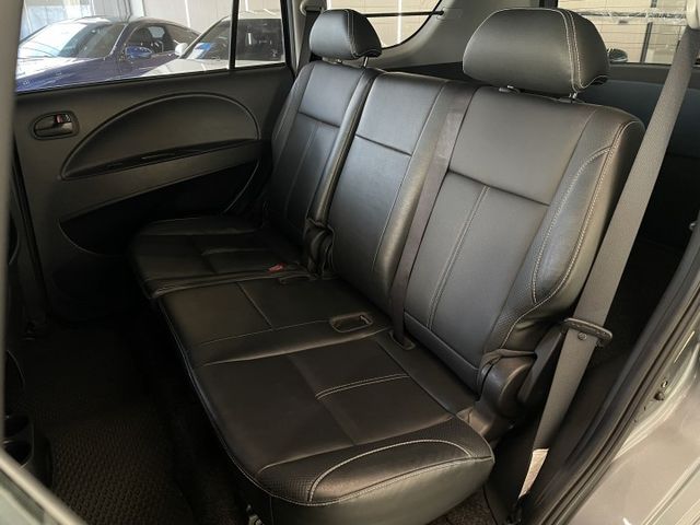 定速/後視鏡型倒車顯影/胎壓監控/後座出風口/後座前後滑移傾角調整/座椅保持完美/  第7張相片