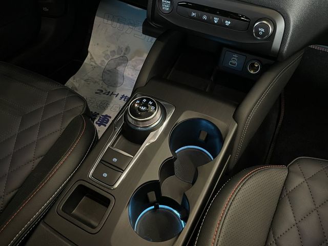 ST-LINE Vignale版/僅跑8300公里/ACC/車偏/盲點/自動停車/HUD抬顯/B&O音響/摸門  第15張相片