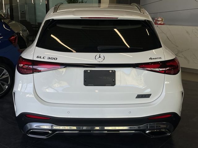 總代理/AMG內外套件/P20駕駛輔助/自動停車/雙前電動記憶加熱跑車椅/柏林之音/電尾門  第5張相片