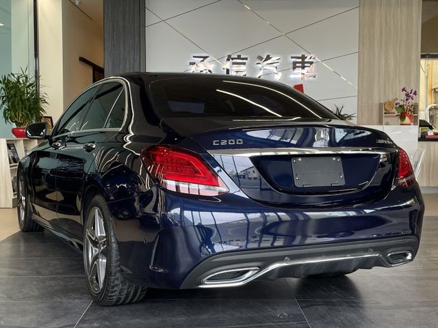 總代理/AMG外觀套件/23P駕駛輔助/車偏警示/自動停車/雙前電動記憶椅/倒車顯影/盲點/摸門/  第4張相片