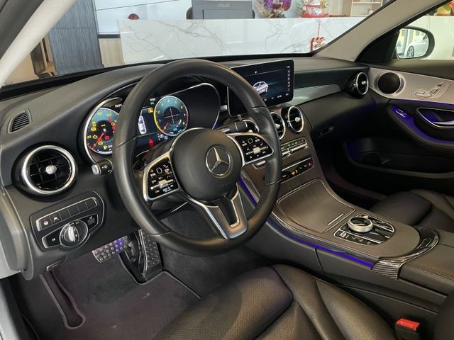 總代理/AMG外觀套件/23P駕駛輔助/車偏警示/自動停車/雙前電動記憶椅/倒車顯影/盲點/摸門/  第11張相片