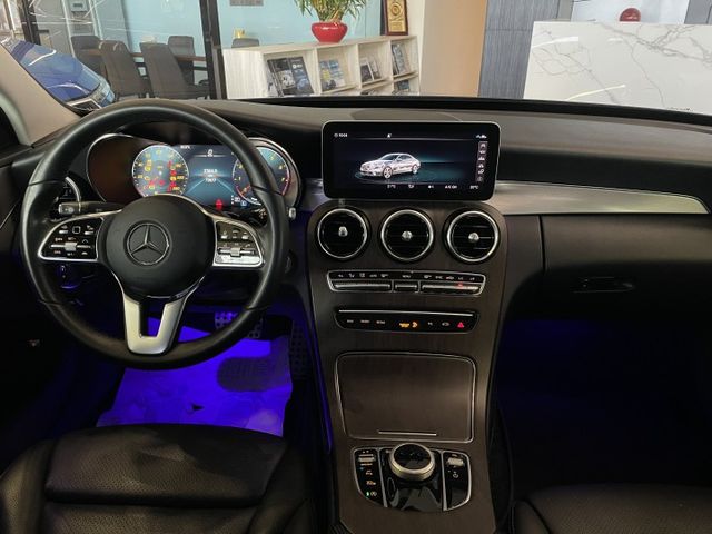 總代理/AMG外觀套件/23P駕駛輔助/車偏警示/自動停車/雙前電動記憶椅/倒車顯影/盲點/摸門/  第13張相片