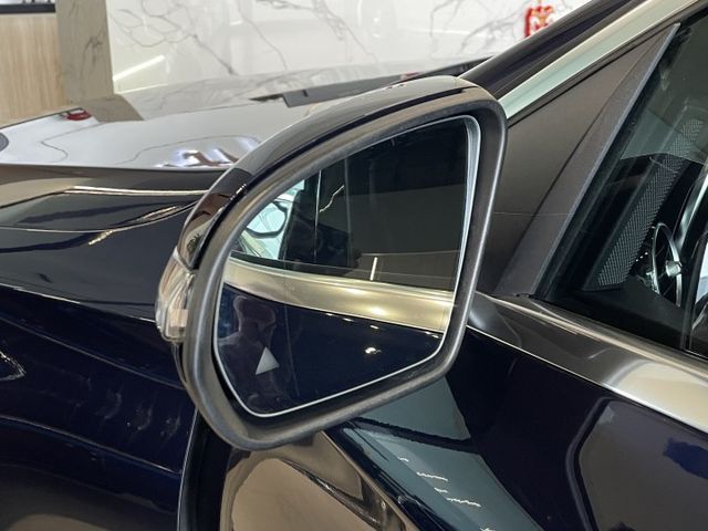 總代理/AMG外觀套件/23P駕駛輔助/車偏警示/自動停車/雙前電動記憶椅/倒車顯影/盲點/摸門/  第19張相片