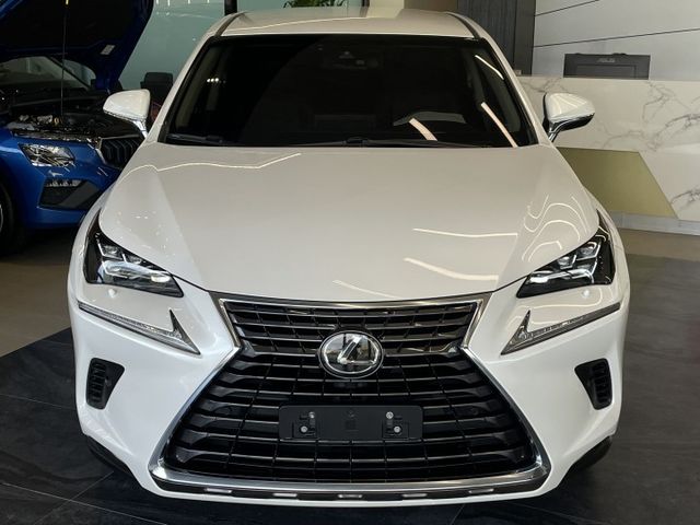 一年僅跑7500/豪華版/ACC/盲點/車偏/倒車顯影/雙前電動冷熱椅/電尾門/摸門/CarPlay  第2張相片