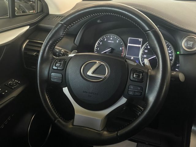 一年僅跑7500/豪華版/ACC/盲點/車偏/倒車顯影/雙前電動冷熱椅/電尾門/摸門/CarPlay  第14張相片