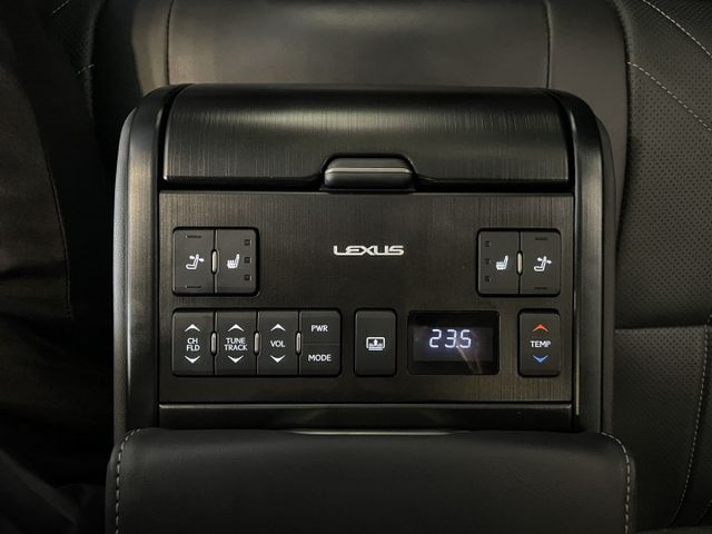 小改款/旗艦版/ACC/車偏/360/雙前電動通風加熱椅/後座電動加熱椅/方向盤加熱/電尾門/抬顯/ML音響/天窗  第19張相片