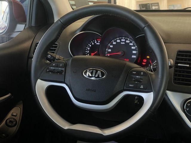 驚豔版/定速/循跡防滑/倒車顯影/電動後視鏡/內外裝狀況保持良好/優質代步小車  第14張相片