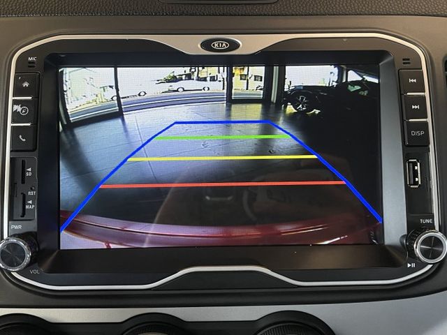 驚豔版/定速/循跡防滑/倒車顯影/電動後視鏡/內外裝狀況保持良好/優質代步小車  第16張相片