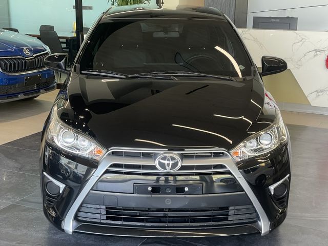 經典版/一年僅跑7800公里/倒車雷達/倒車顯影/衛星導航/後視鏡電動調整/內外裝保持狀況良好  第2張相片