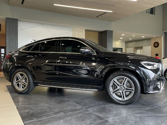 總代理/市場稀有車款/AMG套件/P20駕駛輔助/環景/陡坡緩降/雙前電動記憶加熱椅/電尾門/全景天窗/原廠保固  第3張相片