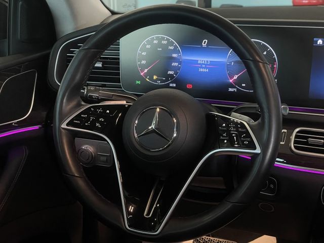 總代理/市場稀有車款/AMG套件/P20駕駛輔助/環景/陡坡緩降/雙前電動記憶加熱椅/電尾門/全景天窗/原廠保固  第14張相片