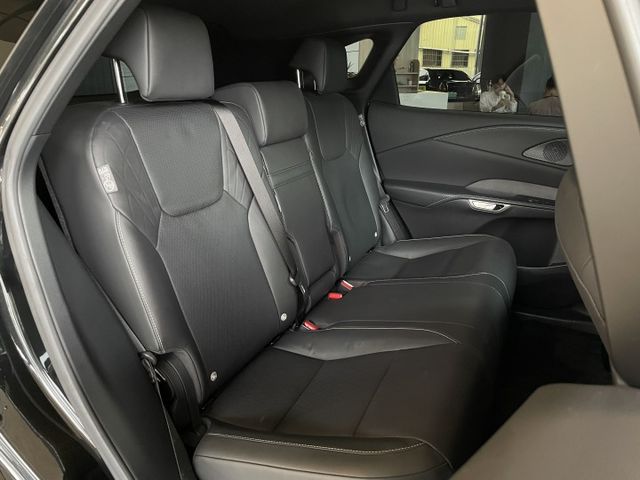 豪華版/ACC/車偏警示/360環景/雙前電動冷熱椅(駕駛記憶)/電尾門/摸門/模式切換/原廠保固  第9張相片