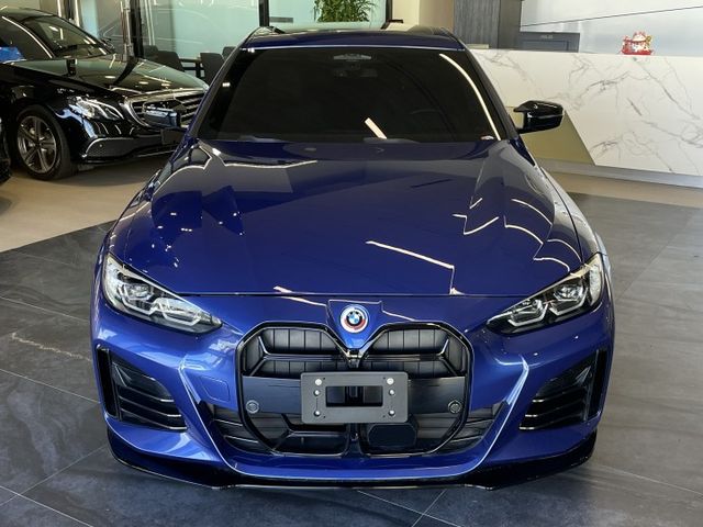 430i M Sport/5AU/環景/盲點/自動停車/HUD抬顯/電尾門/雙前電動跑車椅/換檔撥片/天窗/摸門  第2張相片