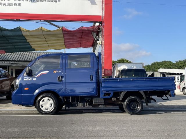 6人座雙廂/全車原鈑件/原廠檢查無待修/即日起購買贈送4路行車紀錄器  第2張相片