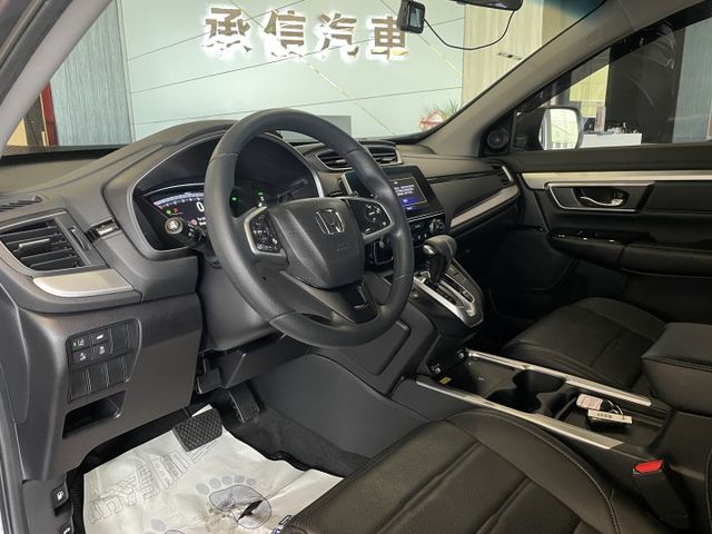 VTi-S/ACC/車偏/防滑/倒車顯影/換檔撥片/電動尾門/摸門/CarPlay  第11張相片