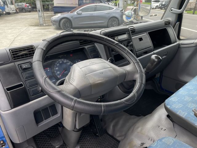 四期/10呎半/內外觀保持良好/車況漂亮無待修  第7張相片
