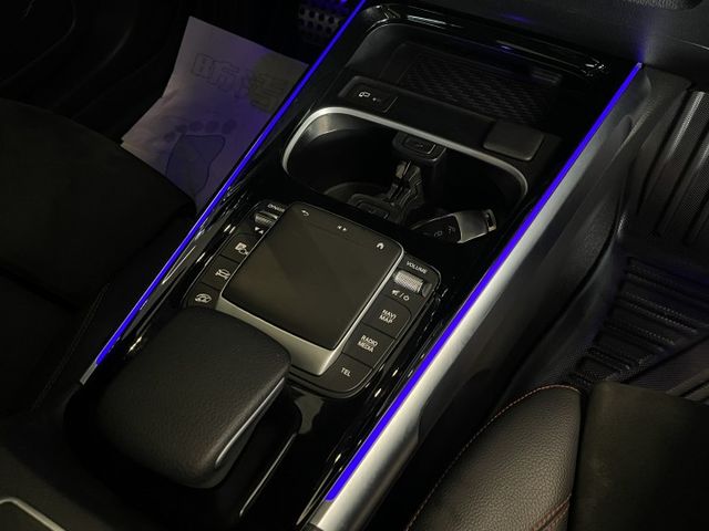 5+2座/總代理/AMG/23P駕駛輔助/環景/雙前電動記憶椅/電尾門/全景天窗/柏林之音/CarPlay/  第17張相片