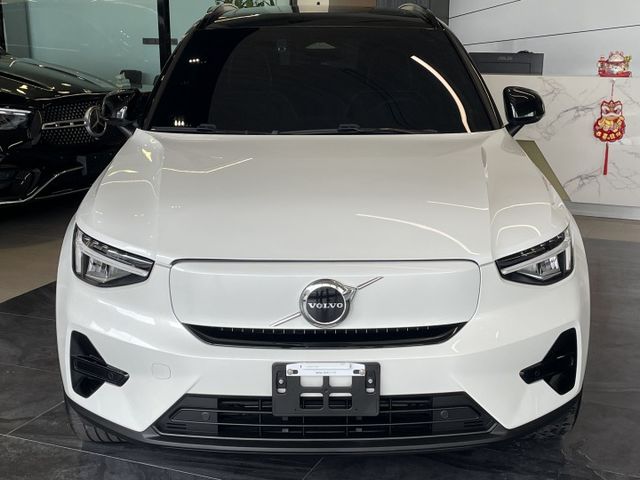 單馬達/ACC/車偏警示/倒車顯影/盲點/雙前電動椅(駕駛記憶)/電尾門/全景天窗/CarPlay  第2張相片