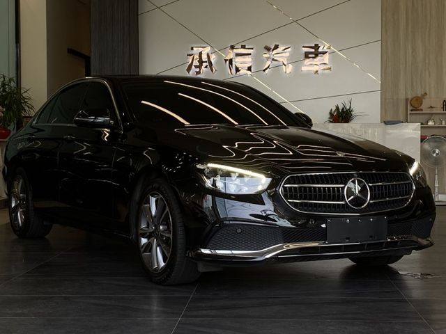 E200 Luxury/360環景/柏林之音/雙前電動記憶座椅/23p駕駛輔助/Carplay  第1張相片