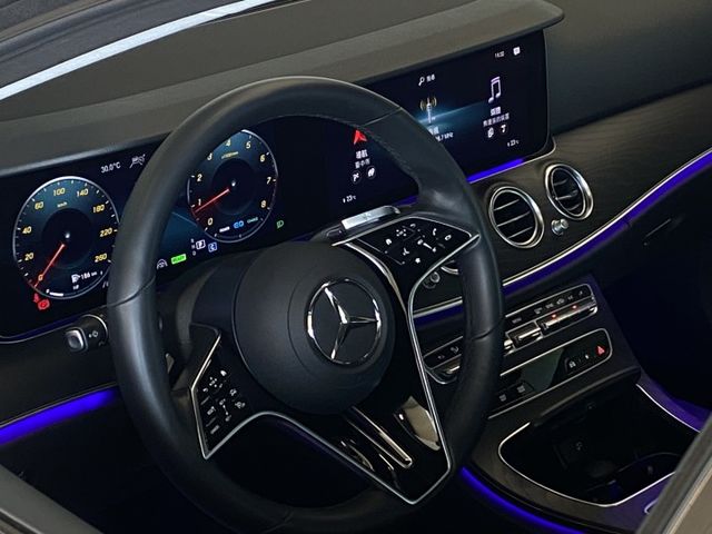 E200 Luxury/360環景/柏林之音/雙前電動記憶座椅/23p駕駛輔助/Carplay  第6張相片