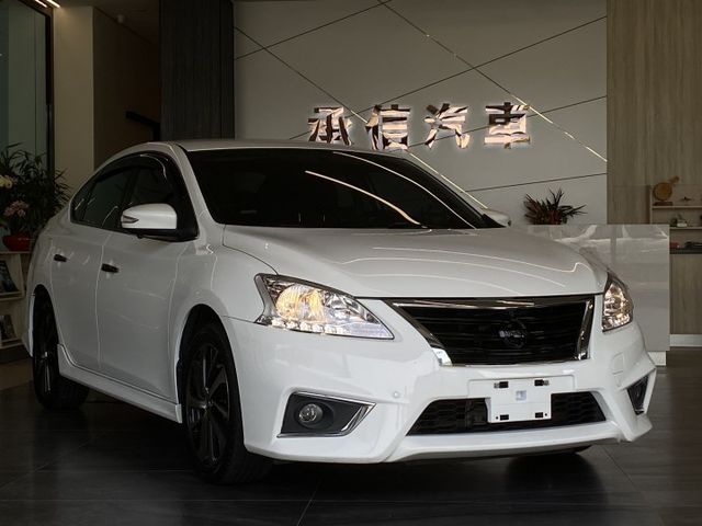 Sentra Aero 1.8 豪華版/安卓機/盲點/360環景/無線投屏/抬頭顯示器/定速/免鑰匙啟動  第1張相片