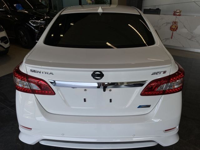 Sentra Aero 1.8 豪華版/安卓機/盲點/360環景/無線投屏/抬頭顯示器/定速/免鑰匙啟動  第4張相片