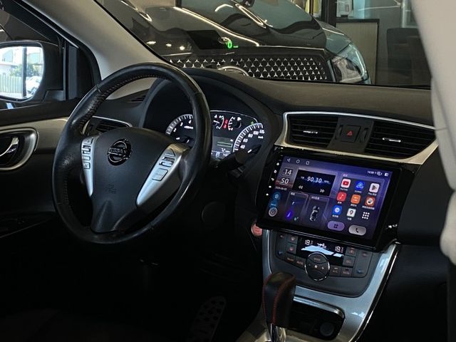 Sentra Aero 1.8 豪華版/安卓機/盲點/360環景/無線投屏/抬頭顯示器/定速/免鑰匙啟動  第7張相片