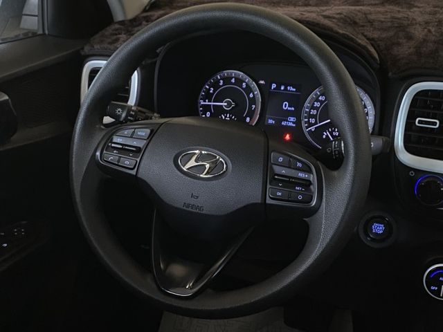 GLC稀有布丁黃/I-KEY/定速/倒車顯影/Carplay  第9張相片