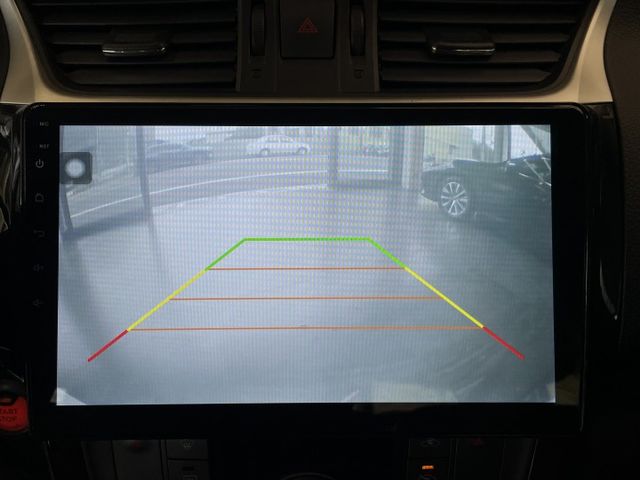 定速/倒車顯影/方向盤快控/安卓機/分區恆溫空調/摸門/一鍵啟動/日行燈  第16張相片