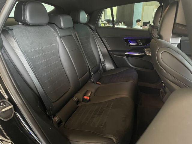 總代理/AMG/23P駕駛輔助/自動停車/360環景/雙前記憶電熱椅/電尾門/柏林之音  第9張相片
