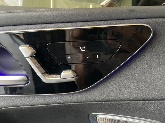 總代理/AMG/23P駕駛輔助/自動停車/360環景/雙前記憶電熱椅/電尾門/柏林之音  第19張相片