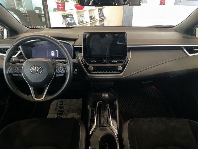 旗艦版/ACC/車偏警示/循跡防滑/360環景/盲點/抬顯/雙前加熱椅/CarPlay/模式切換  第13張相片