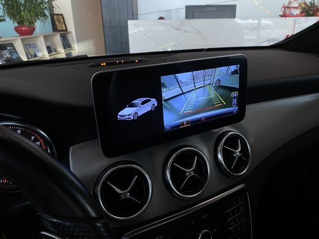 一年僅跑7500/定速/倒車顯影/Carplay/空力套件  第16張相片