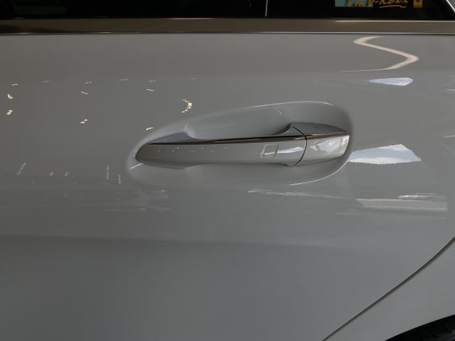 一年僅跑7500/定速/倒車顯影/Carplay/空力套件  第19張相片