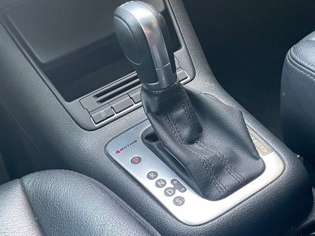 保證實車實價。/ 2.0 TSI / 後座出風口 / 倒車顯影  第5張相片