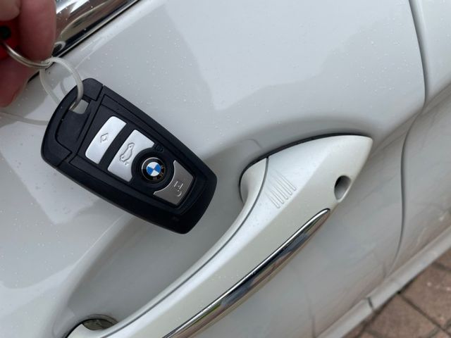 保證實車實價。/ F10 / 總代理 / HK音響 / 摸門解鎖 / 免鑰匙啟動 / 電動尾門  第4張相片