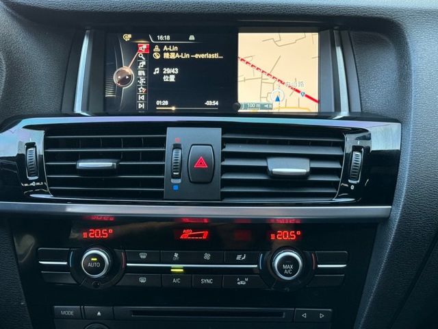 保證實車實價 / X4 30D /柴油 / 總代理 / 電動尾門 / 換檔撥片 / 導航 / 倒車顯影  第6張相片