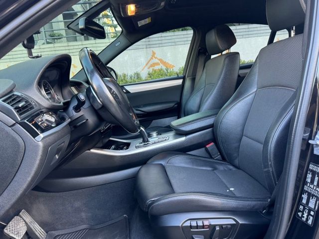 保證實車實價 / X4 30D /柴油 / 總代理 / 電動尾門 / 換檔撥片 / 導航 / 倒車顯影  第14張相片