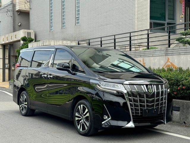 保證實車實價 / 3.5 汽油 / 陸地頭等艙 / 七人座商務車  第3張相片