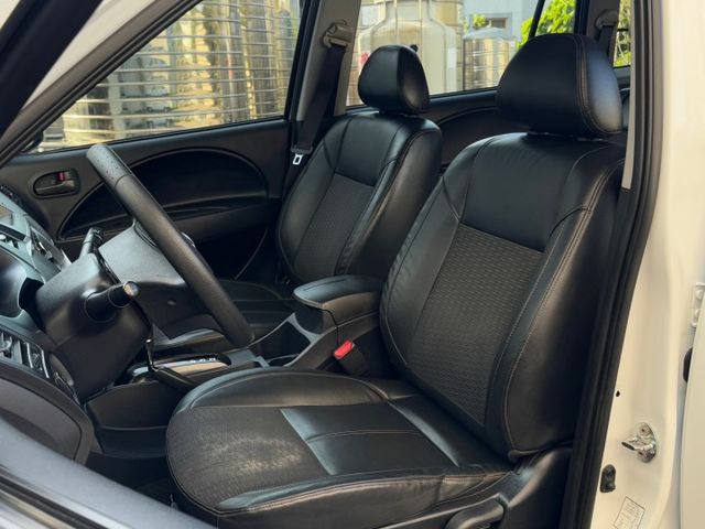 保證實車實價 / 車內大空間 / 載物方便  第11張相片