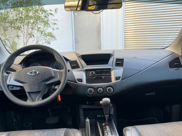 保證實車實價 / 車內大空間 / 載物方便  第13張相片