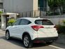 保證實車實價 / 免鑰匙啟動 / 換檔撥片 / 倒車顯影 / 導航 / 胎壓偵測  第14張縮圖
