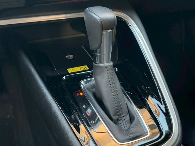 保證實車實價 / Prestige尊榮版 / 無線充電 / 電動尾門 / 倒車顯影 / 摸門解鎖 / 免鑰匙啟動  第6張相片